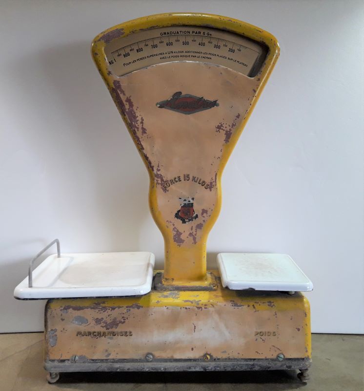 Great grocer's scale, old andré market gardener