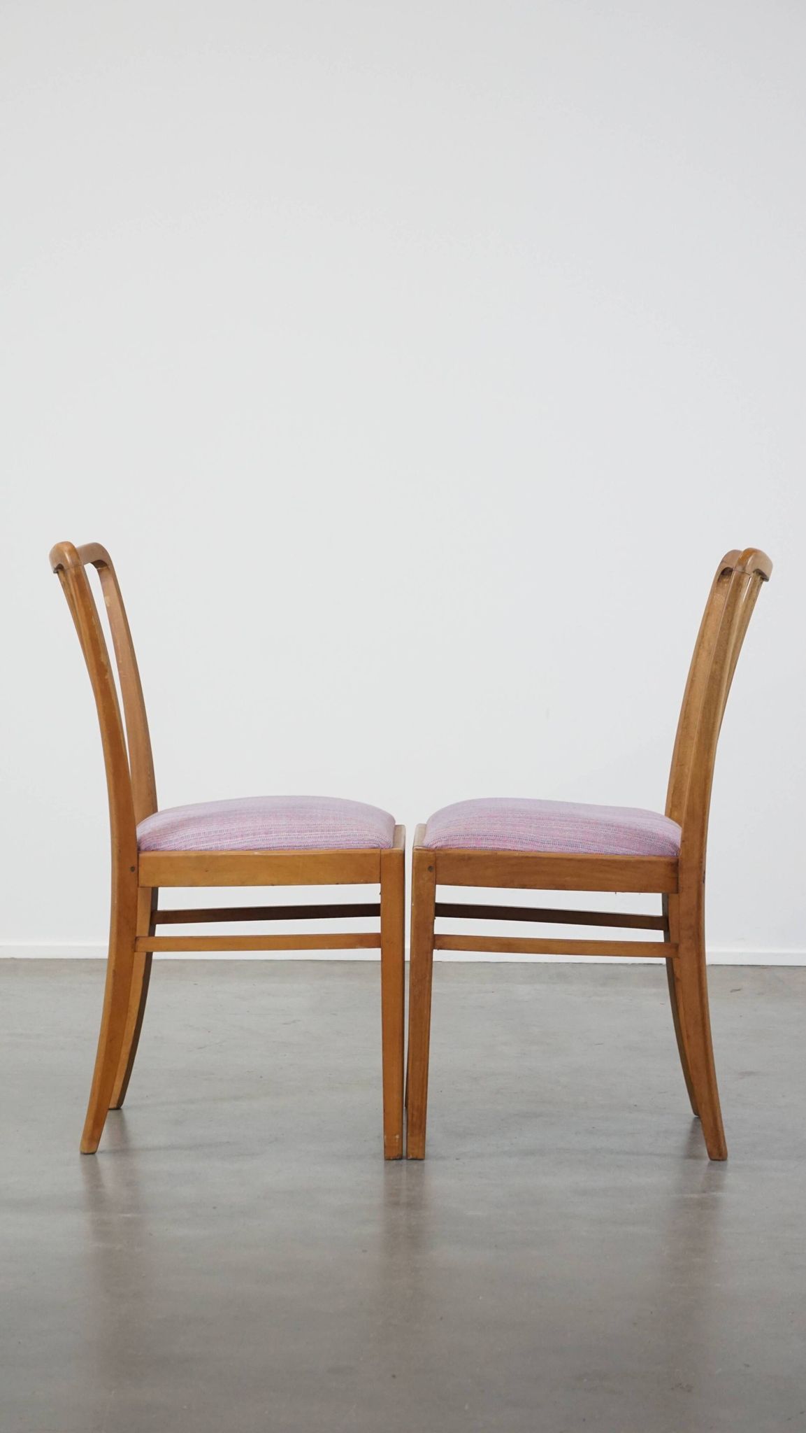 Set of 4 vintage Danish design dining chairs from the 1970s with light purple fabric seats