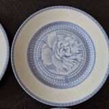 4 assiettes plates "Les Pivoines" en porcelaine de Limoges pour la maison Hermès, Paris