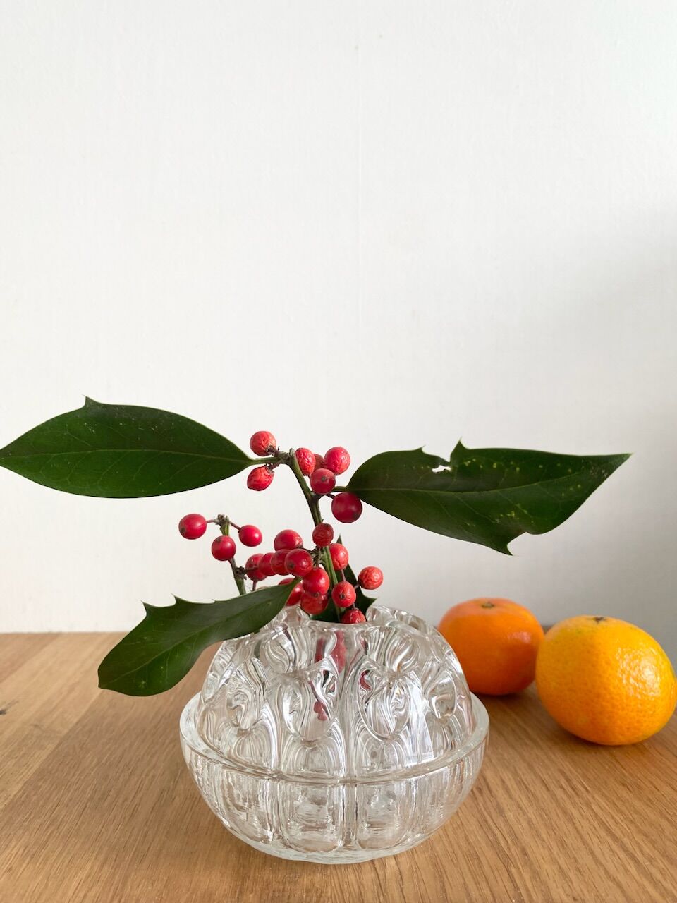 Vintage glass flower picnic