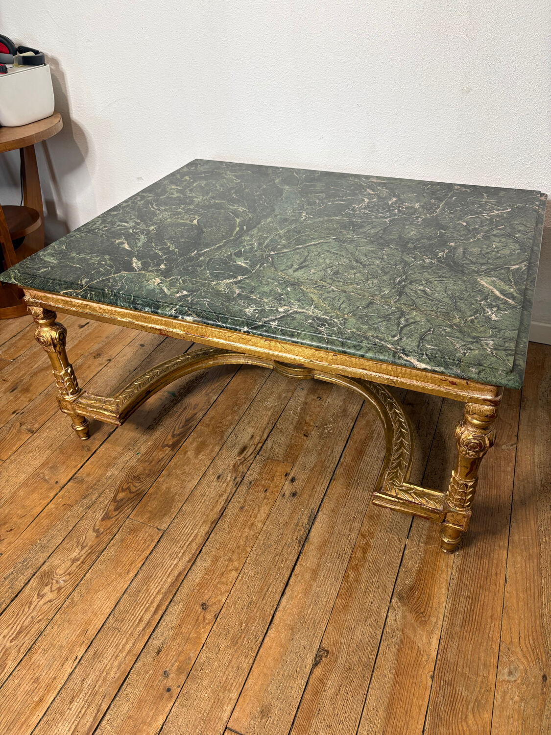 Coffee table in green marble and gilded wood, Louis XVI / Rococo style