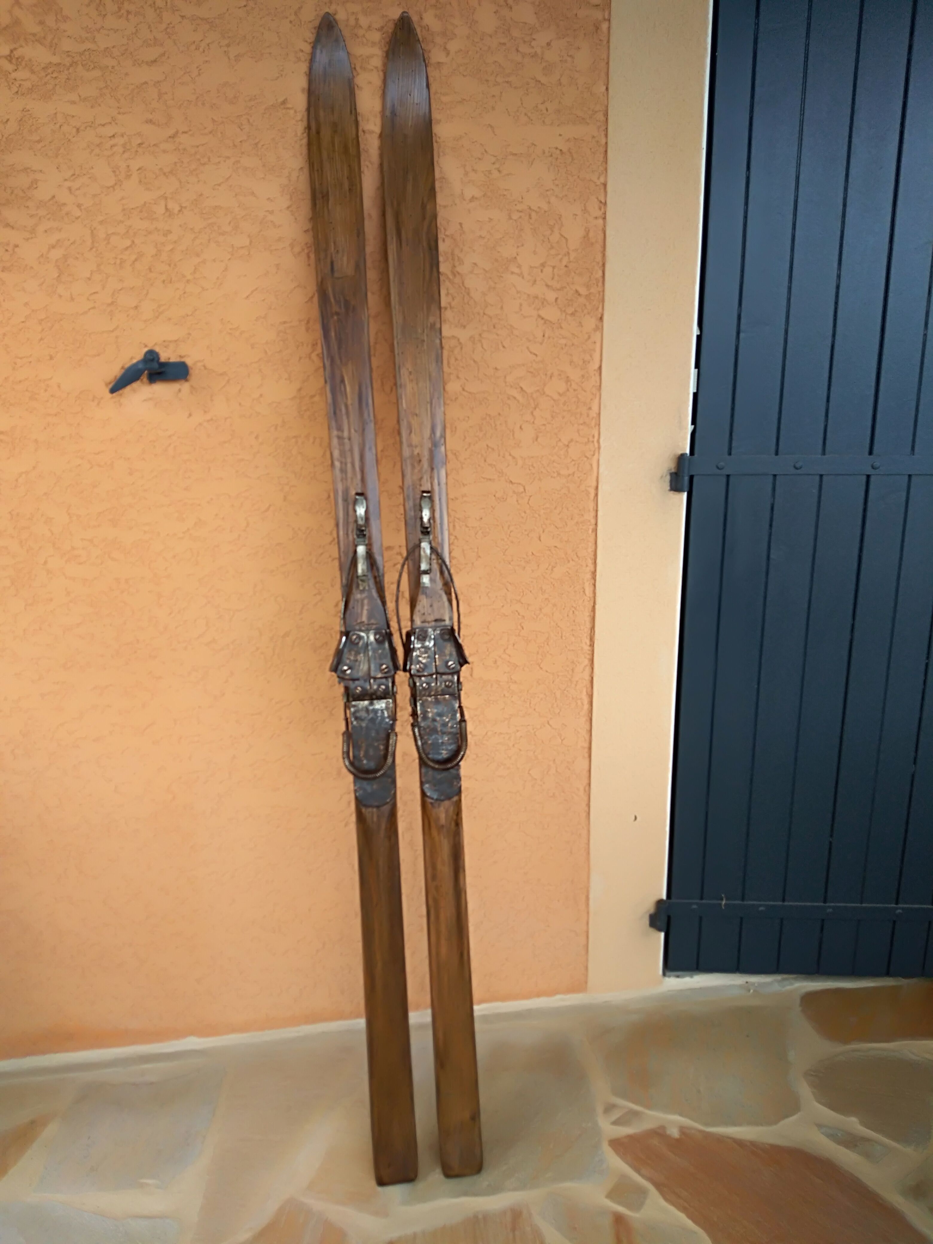 Old pair of skis wood 1900