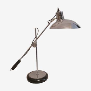 Articulated lamp in chromed metal