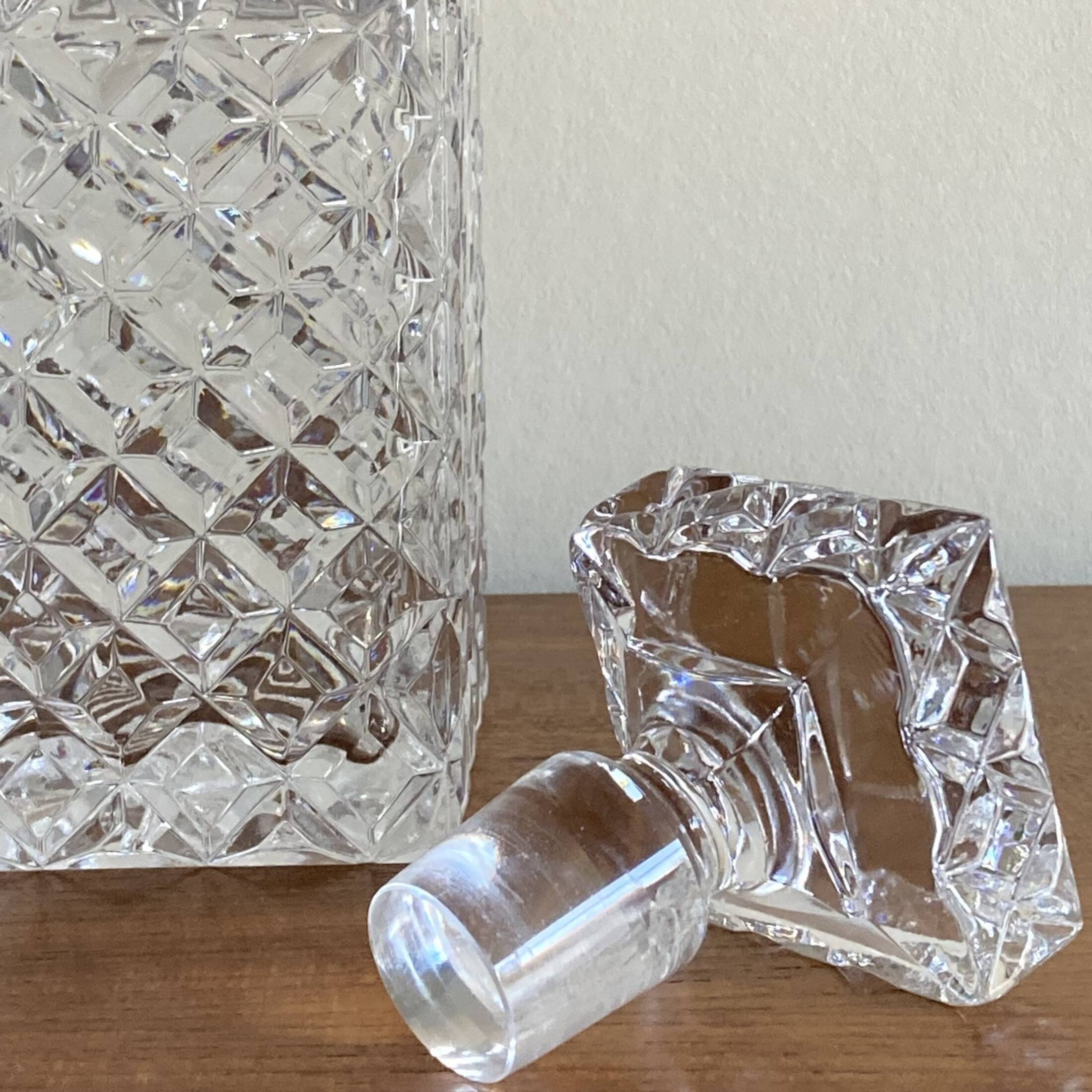 Whiskey decanter in cut crystal vintage tableware glass ACC-7065