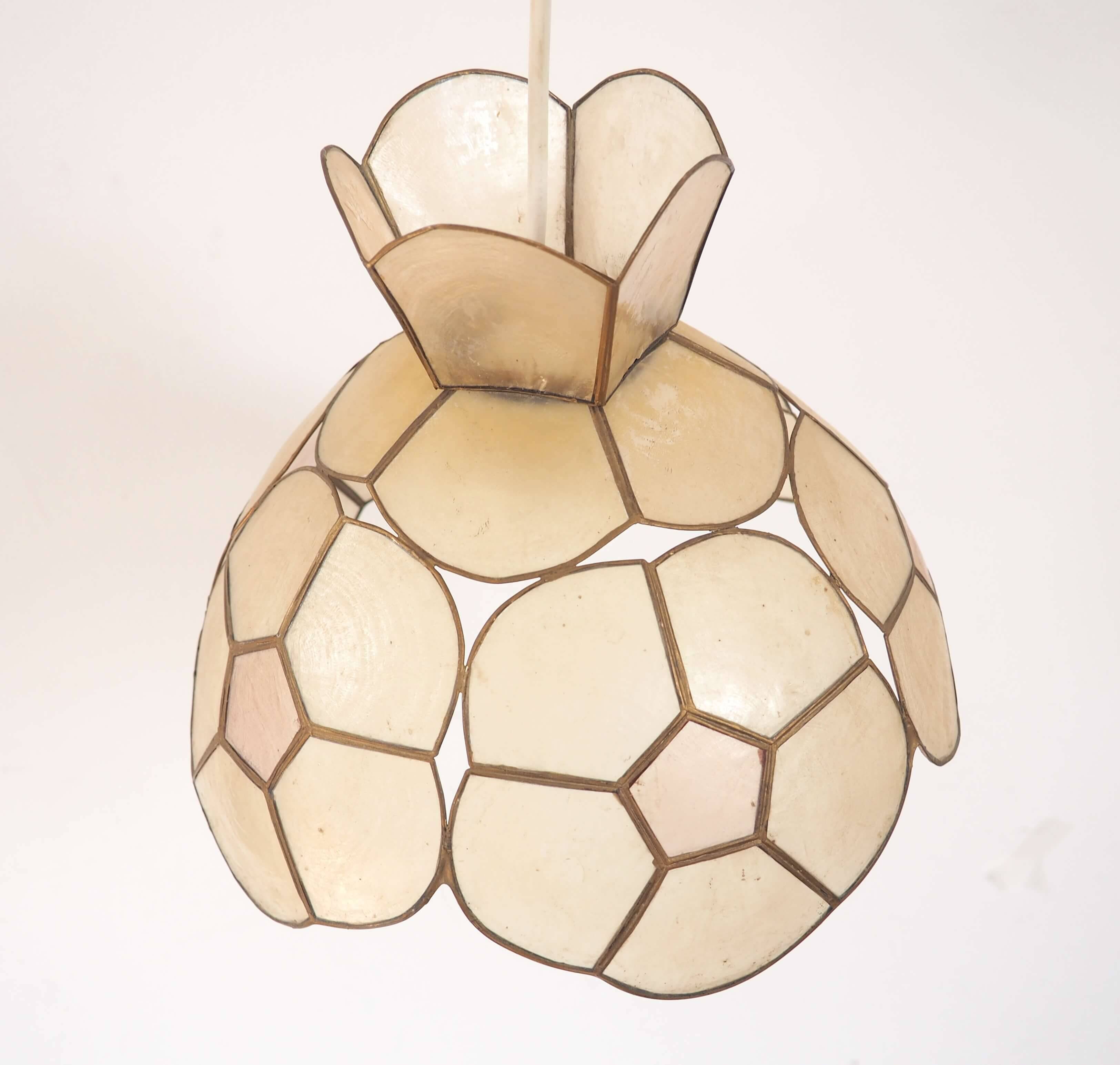 1980s mother-of-pearl mica pendant light