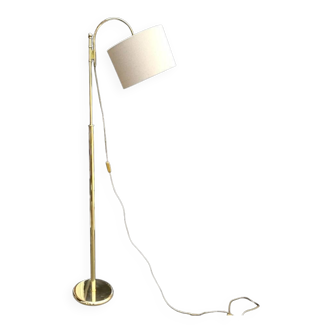 Lampadaire doré Massive avec abat-jour cylindrique de style Hollywood Regency
