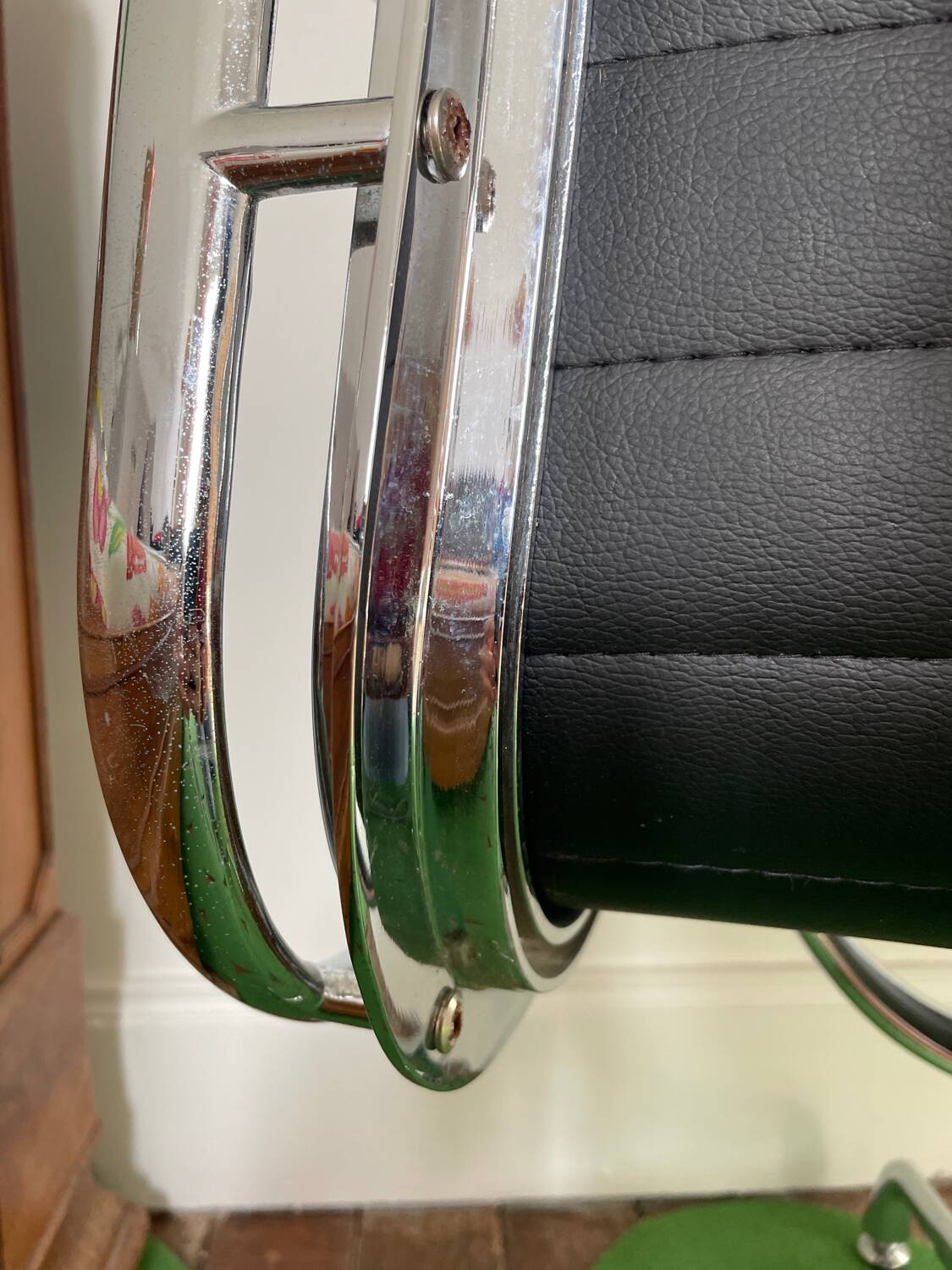 Eames style office chair