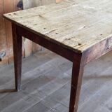 Farm table