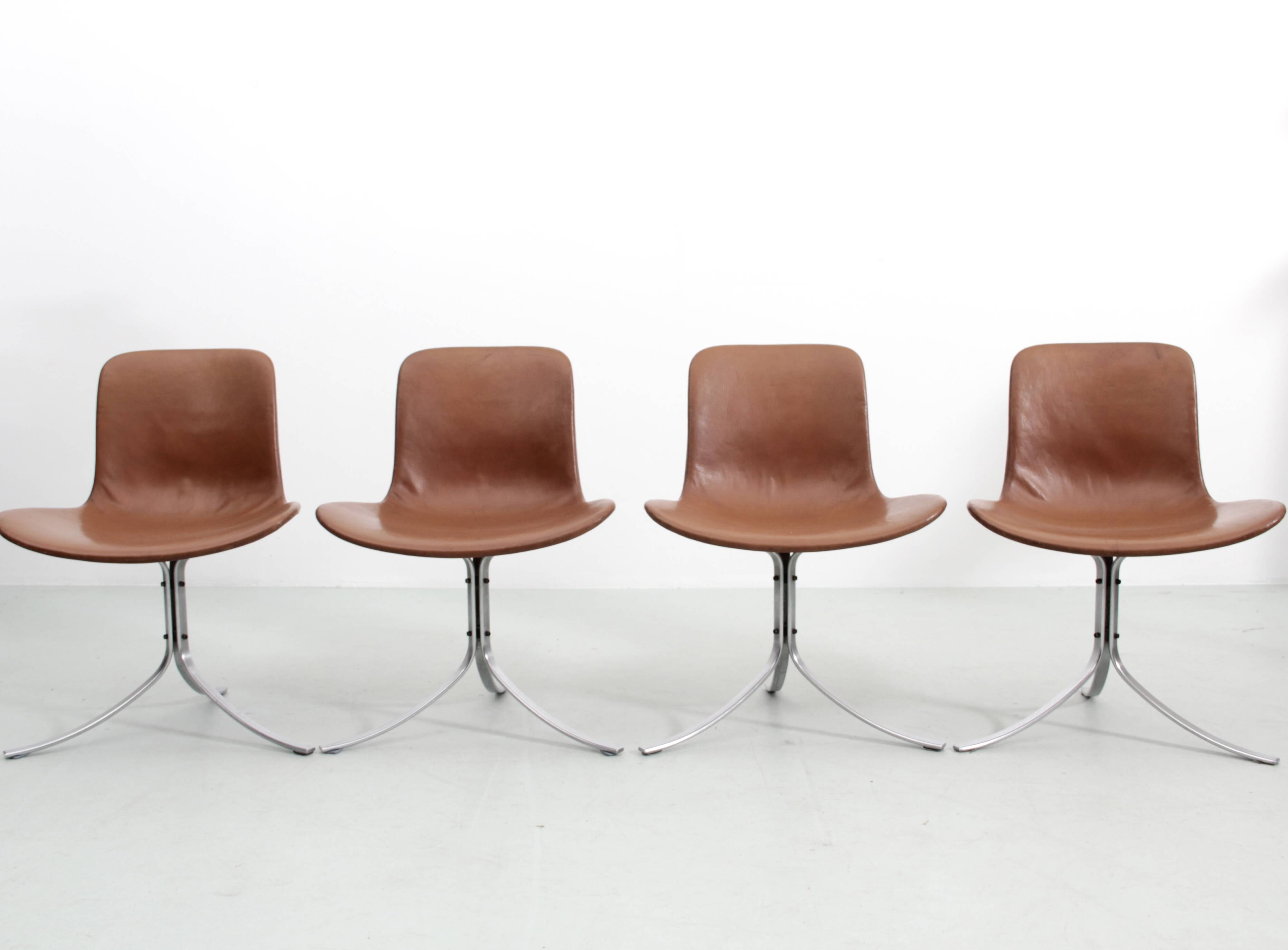Set of 4 Scandinavian chairs model PK9 original edition K. Christiansen