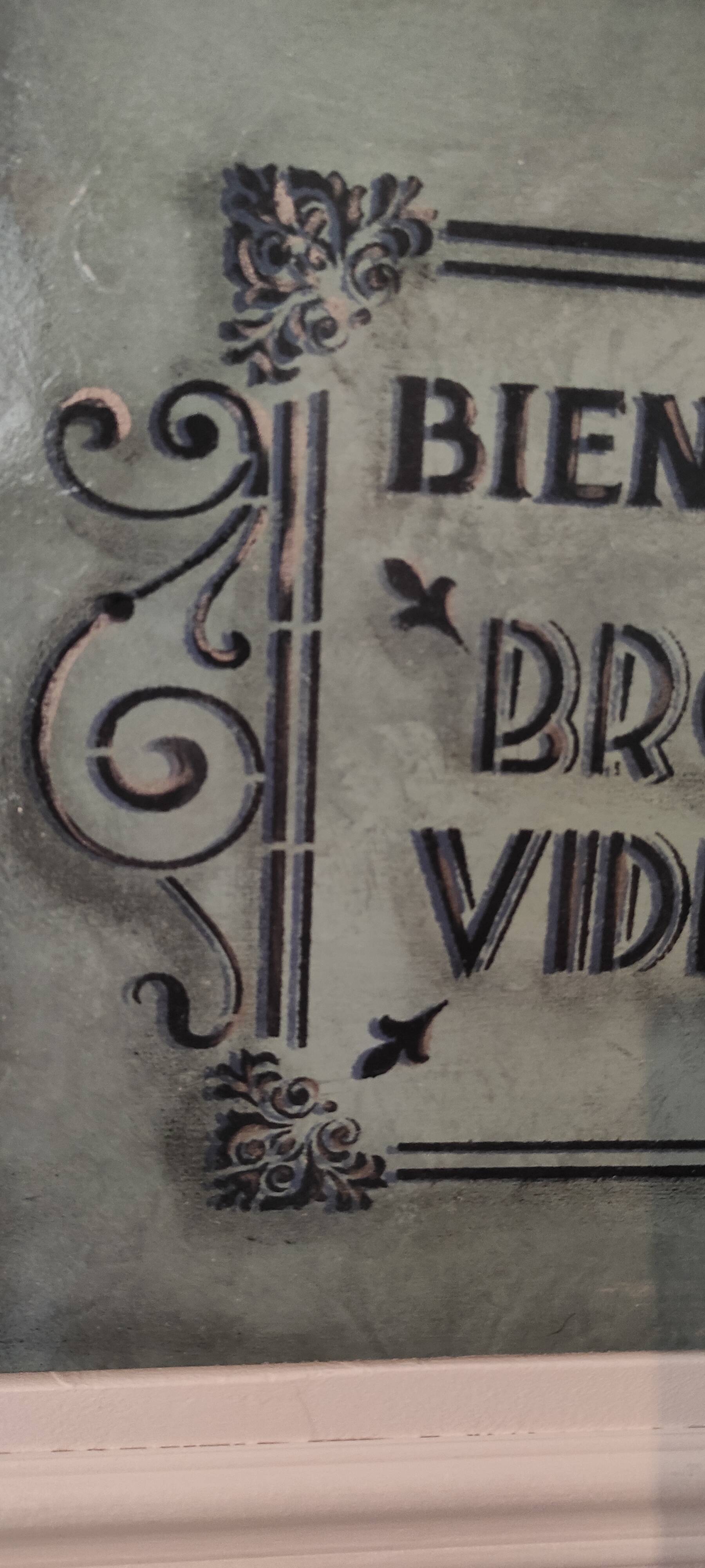 Enseigne brocante