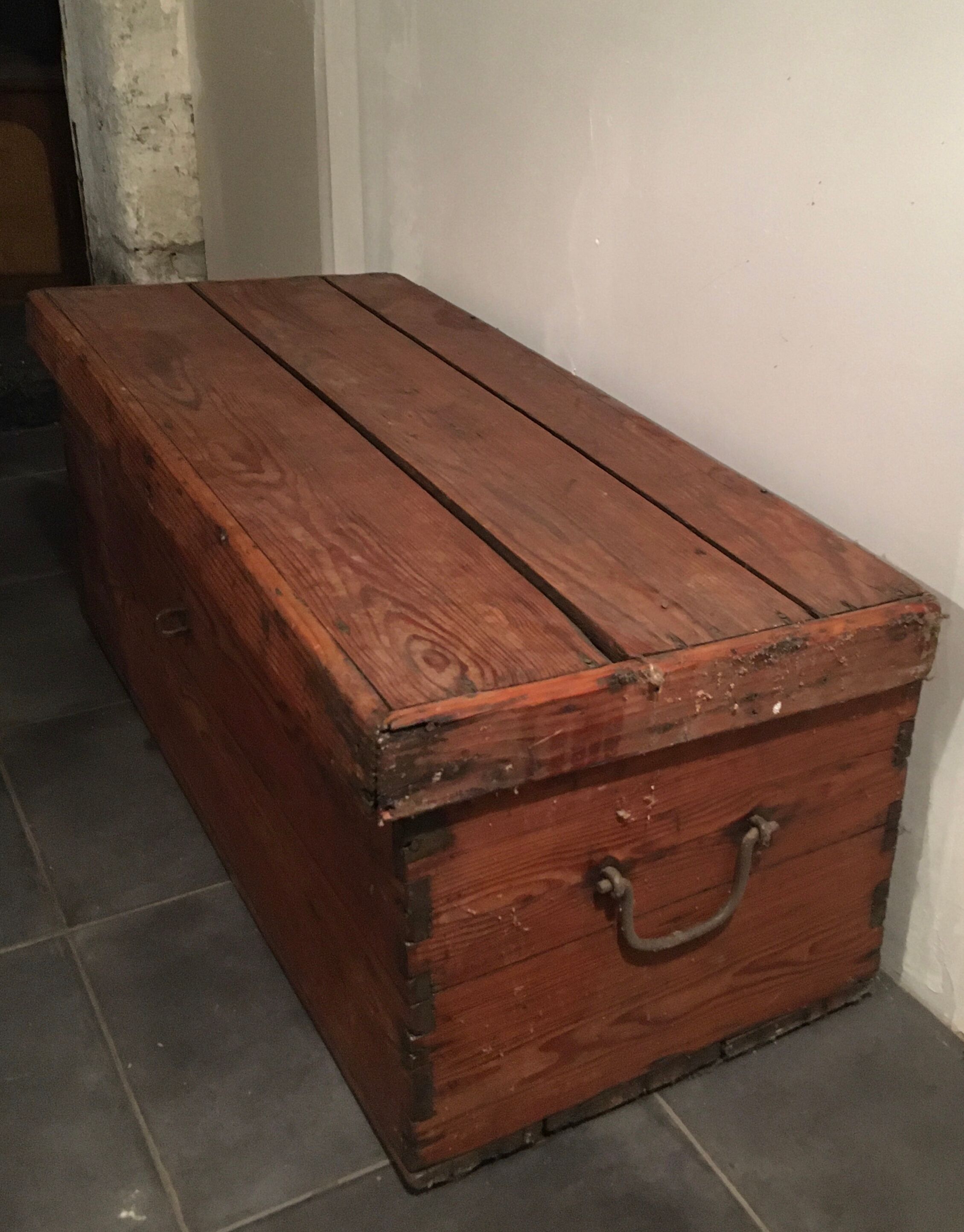 Wooden box