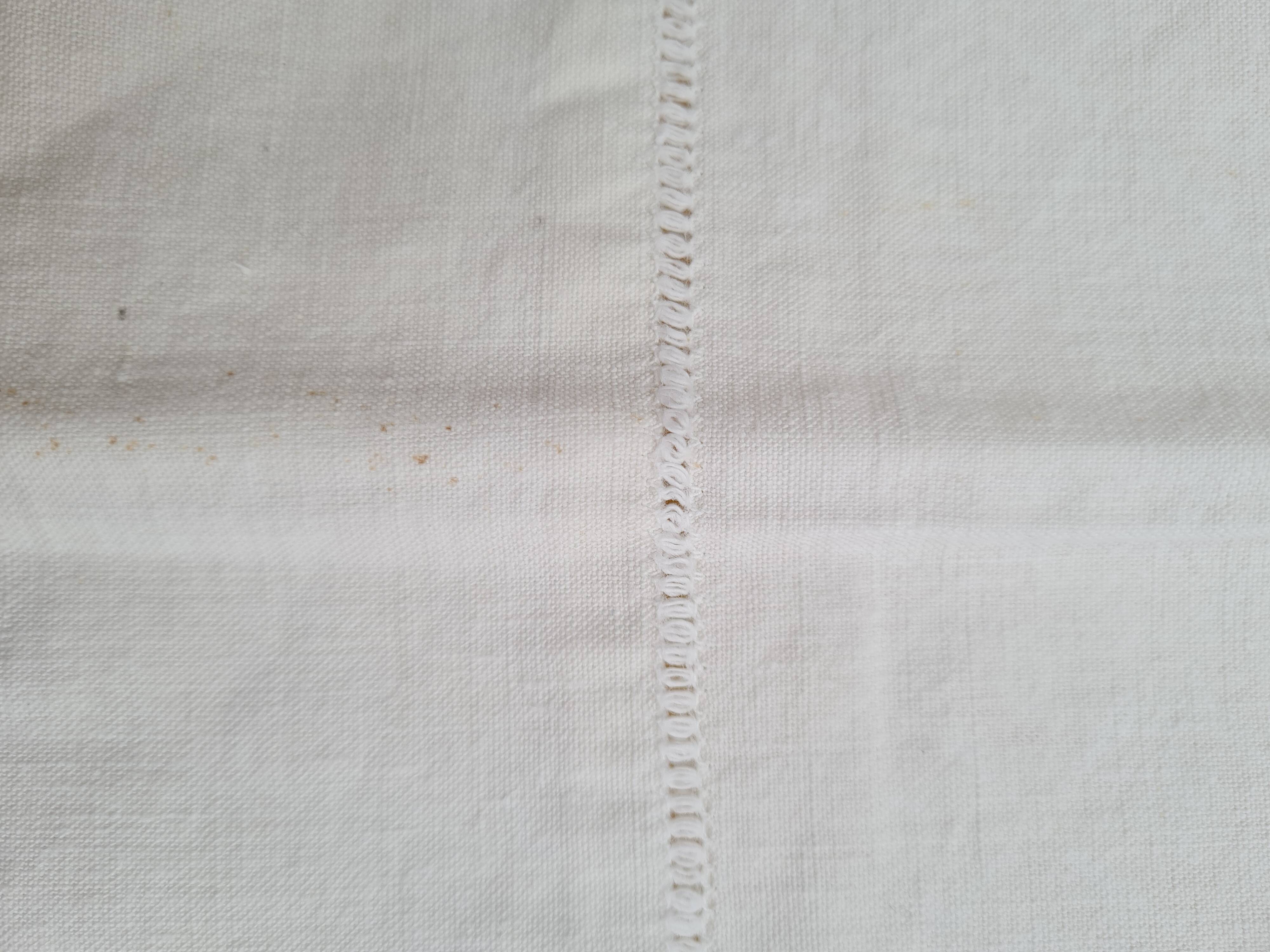 Drap ancien monogramme A B
