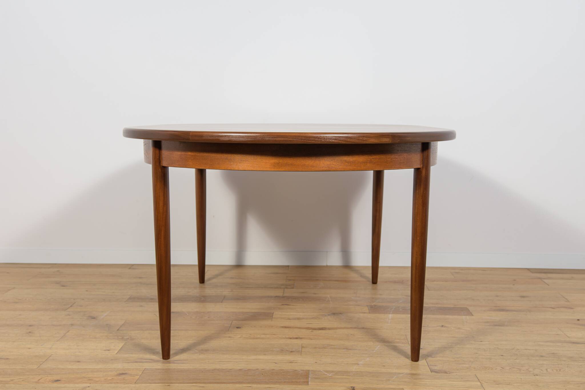 Mid-Century Oval Dining Table in Teak from G-Plan, United Knigdom, 1960s