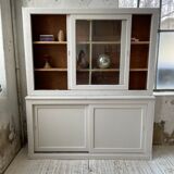 Library showcase ivory white sliding doors