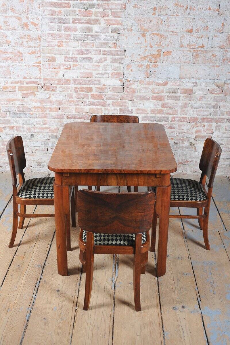 Vintage Art Deco Chairs in Beech and Walnut Veneer, Czech, 1920s, Set of 4