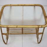 Table basse en rotin du milieu du siècle, années 1960.