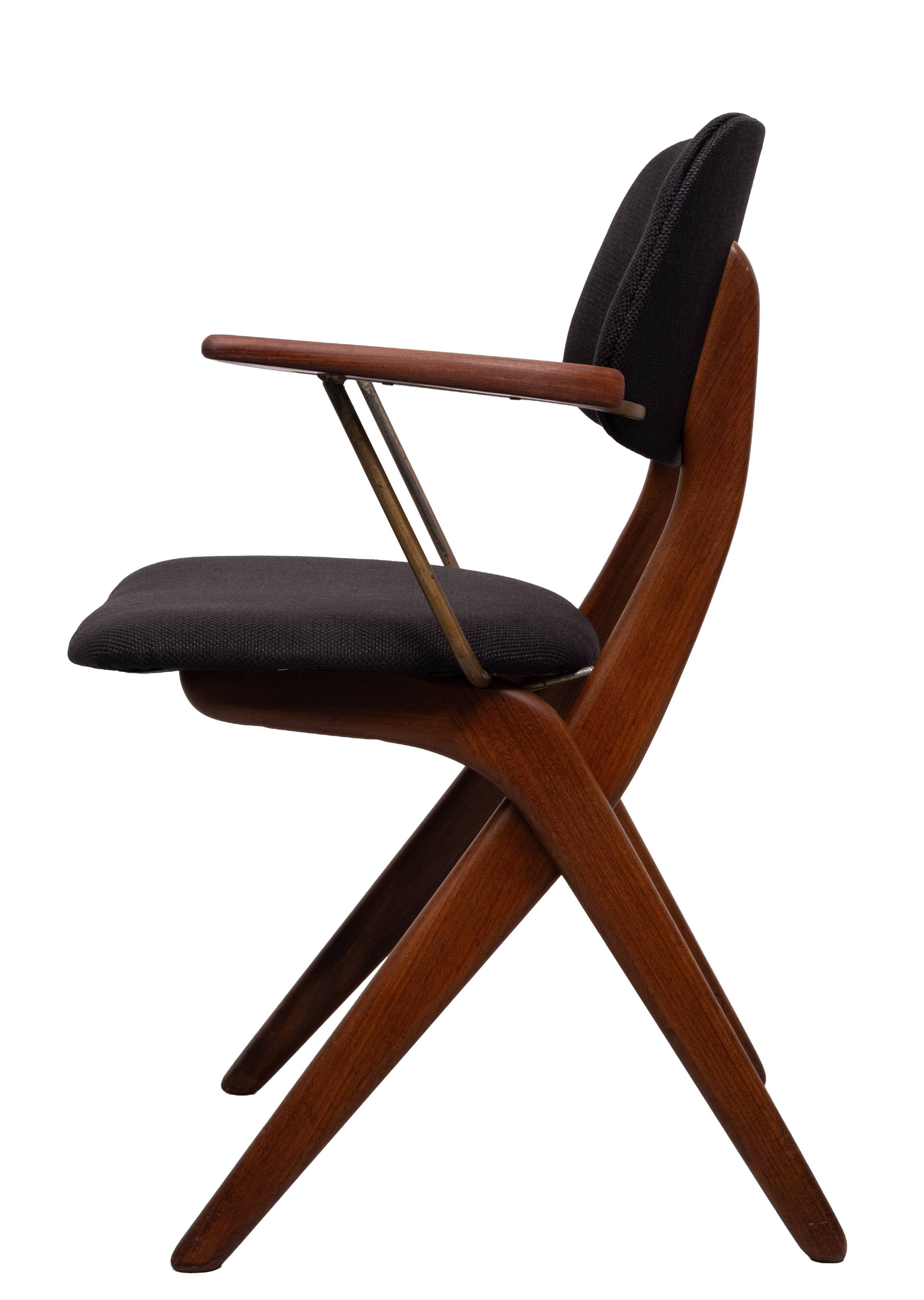 Louis van Teeffelen scissors dinner chairs , wébé, Dutch design