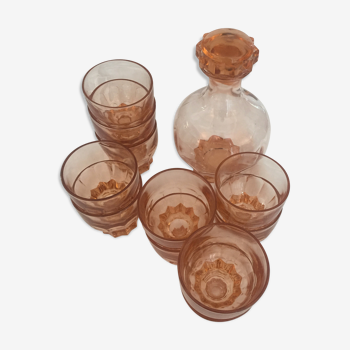 11 verres rose et carafe