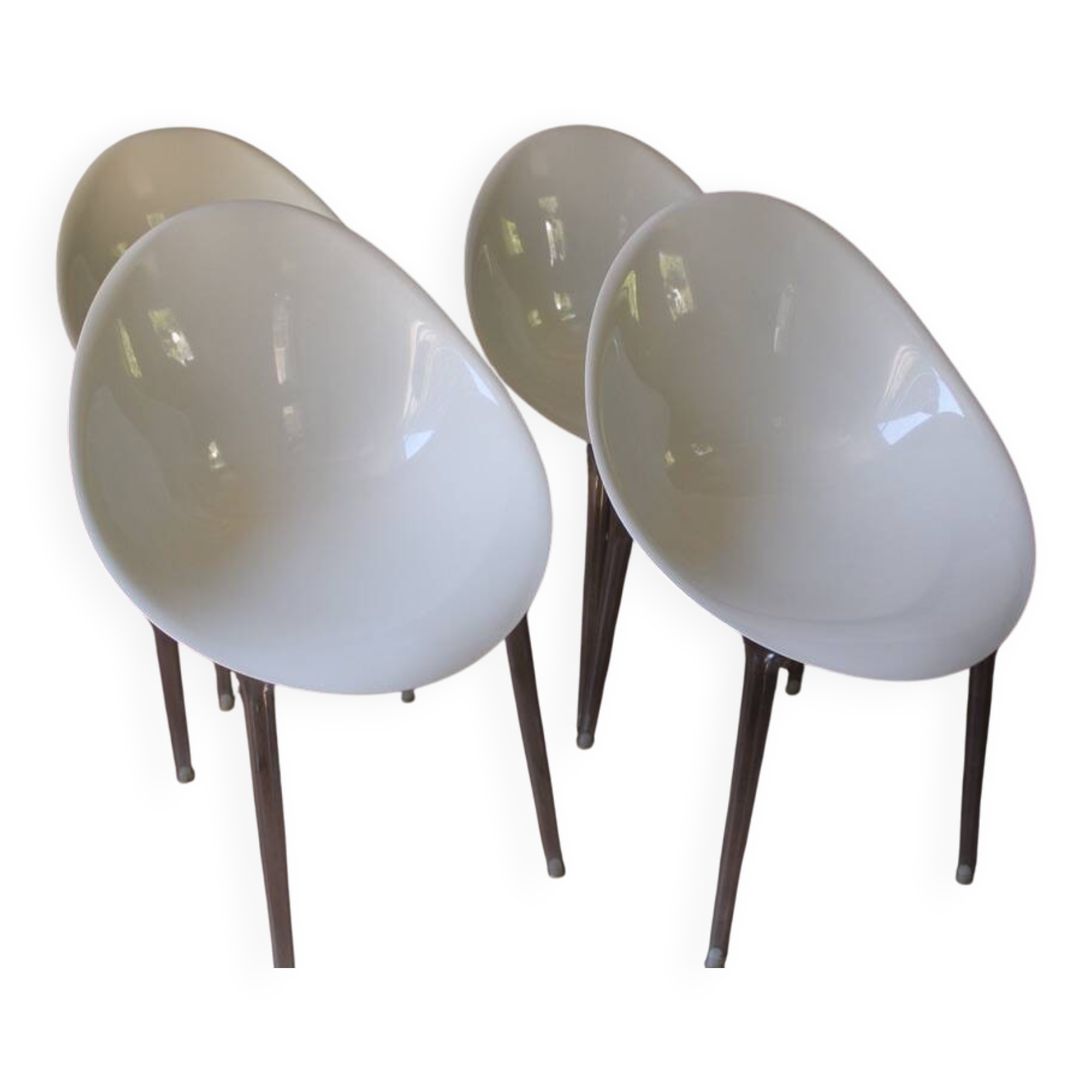 Set of 4 Mr Impossible white chairs by Philippe STARCK for Kartell.