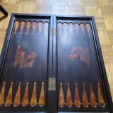Chessboard and backgammon in lacquer and horn