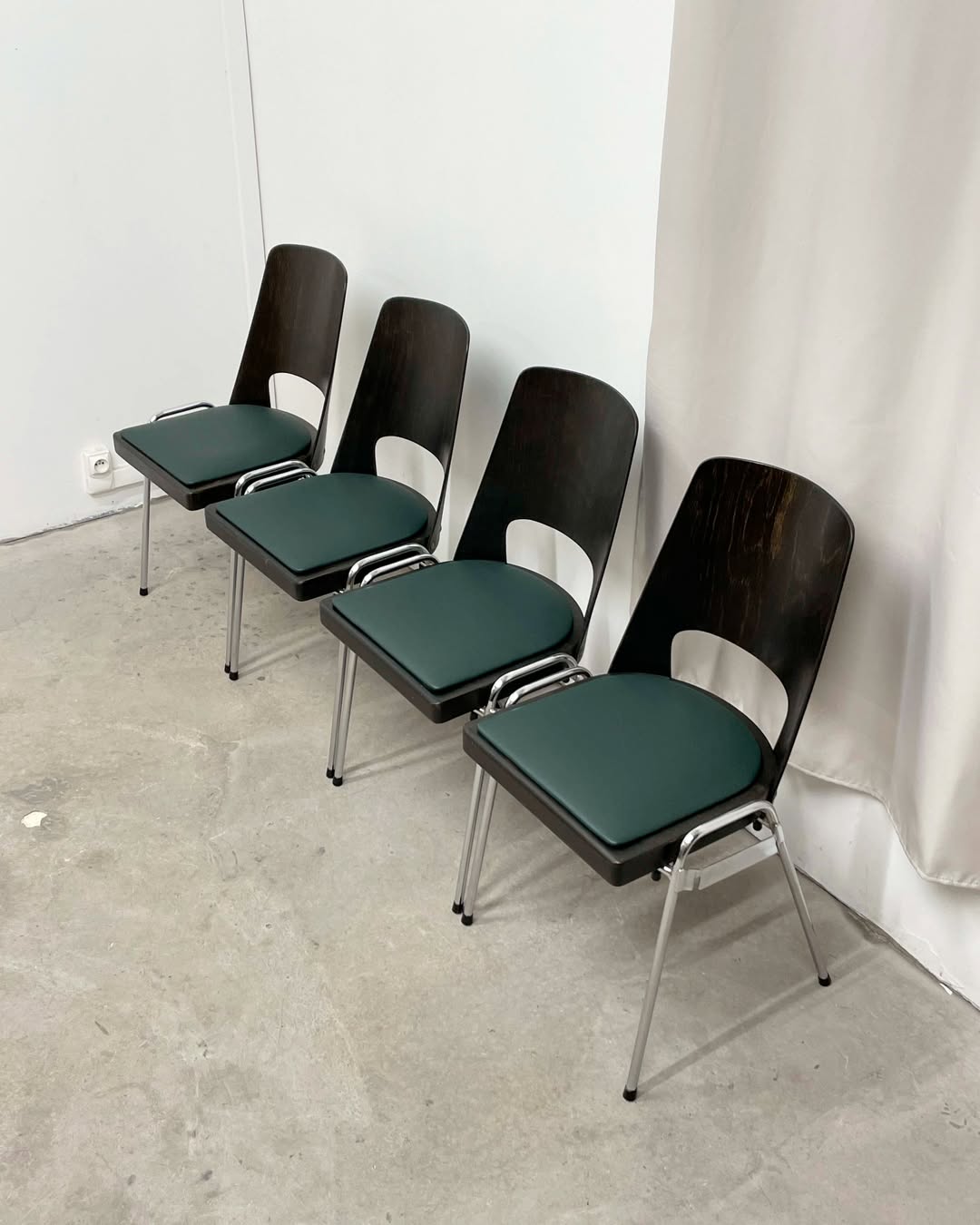 4 Baumann chairs, Manhattan model, circa 1970