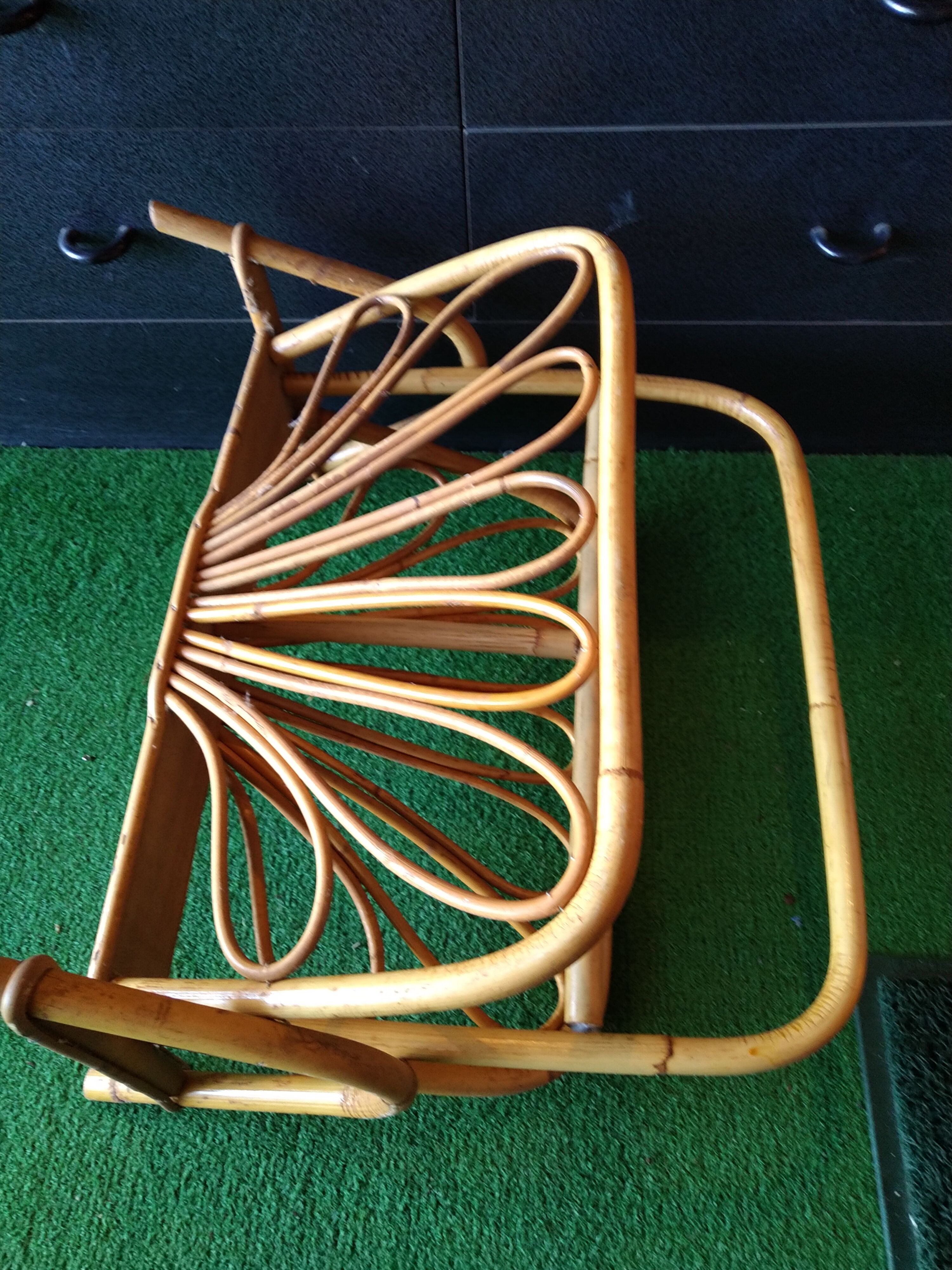 Bamboo rattan magazine holder