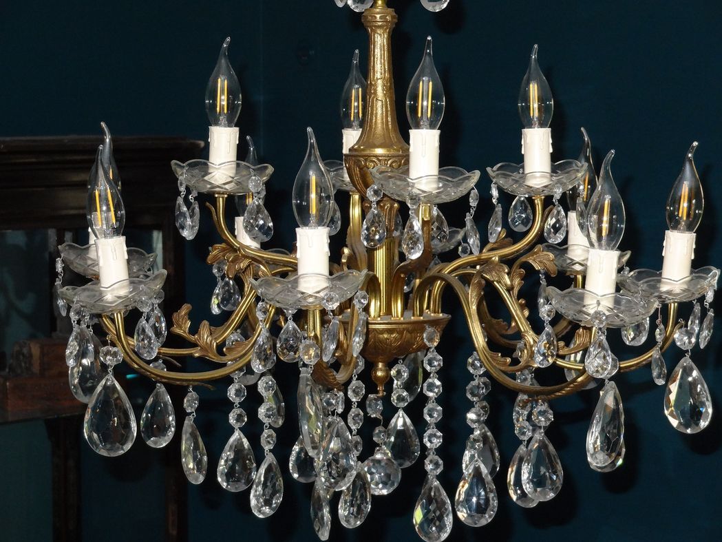 Twelve-armed golden bronze light chandelier