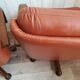 Paire de fauteuils pivotant havane vintage Italie