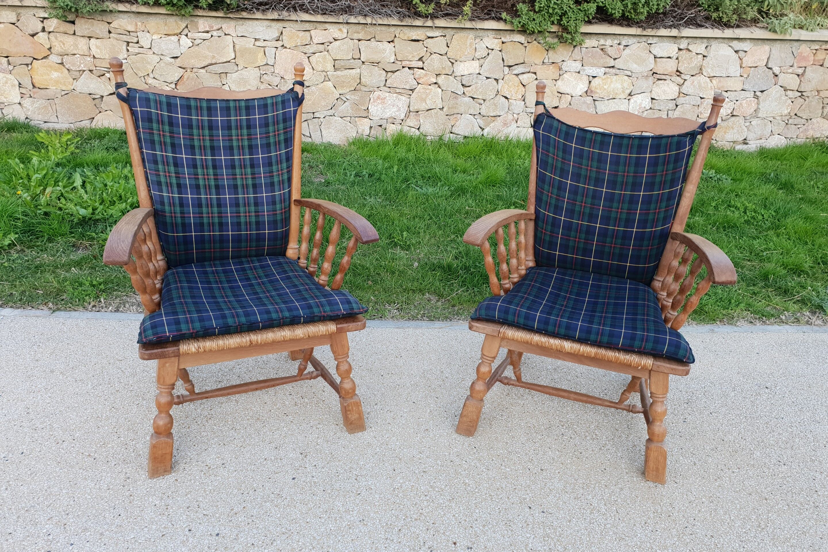 Pair of oak armchairs