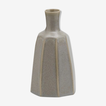 Vase en ceramique style antique gris mat 21cm