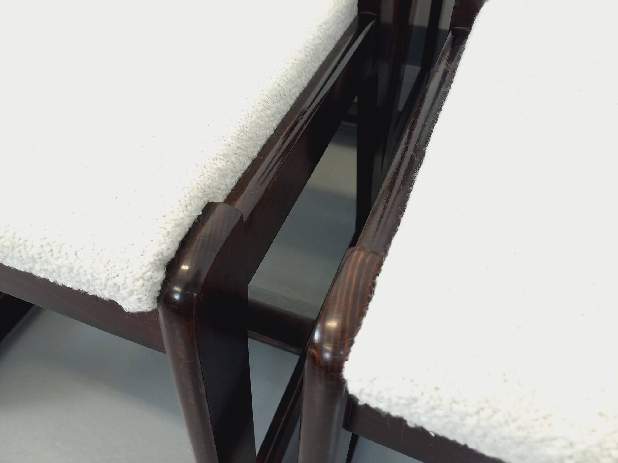 Set of 6 vintage Italian sleigh chairs by Mario Sabot