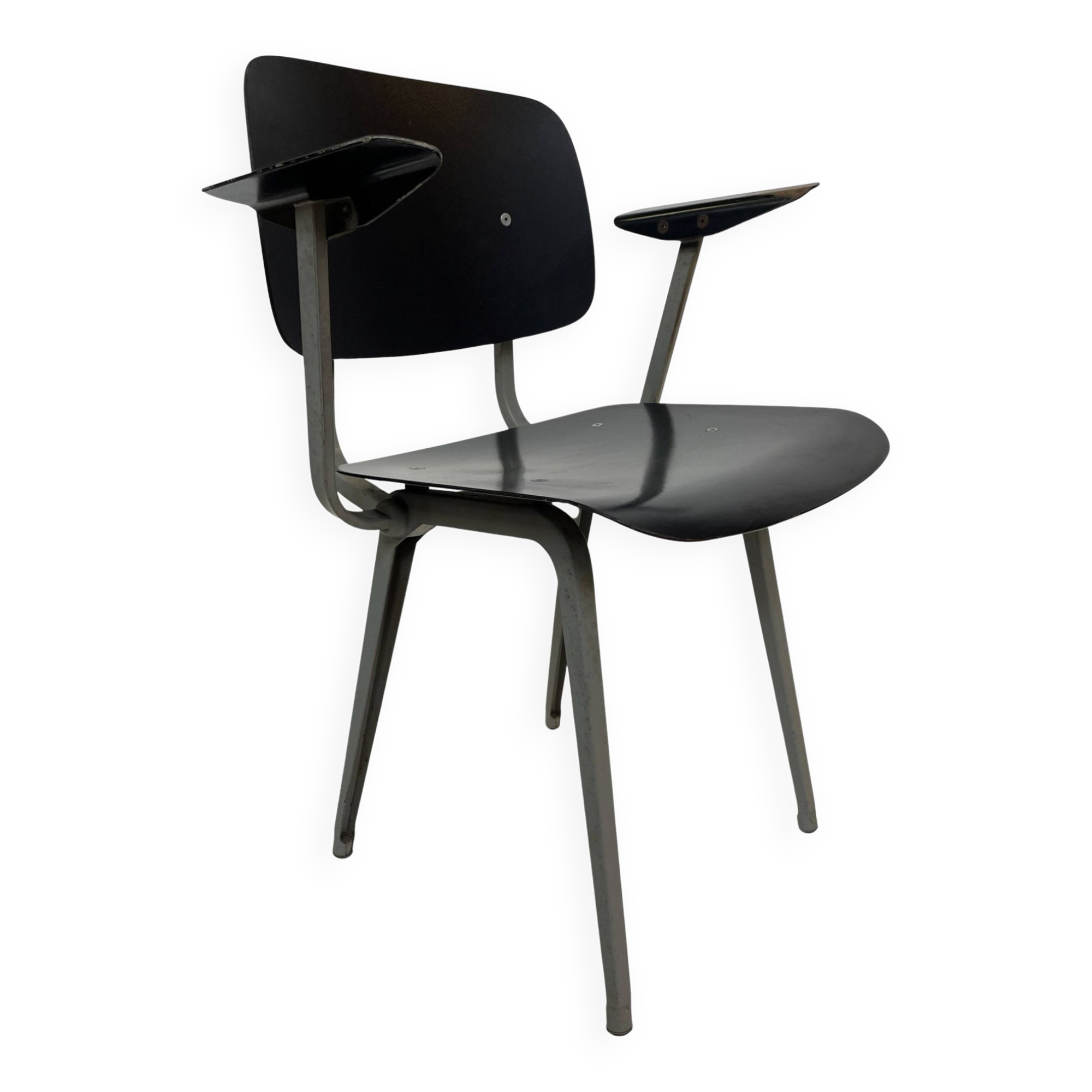 Friso Kramer Revolt arm chair for Ahrend de Cirkel 1953