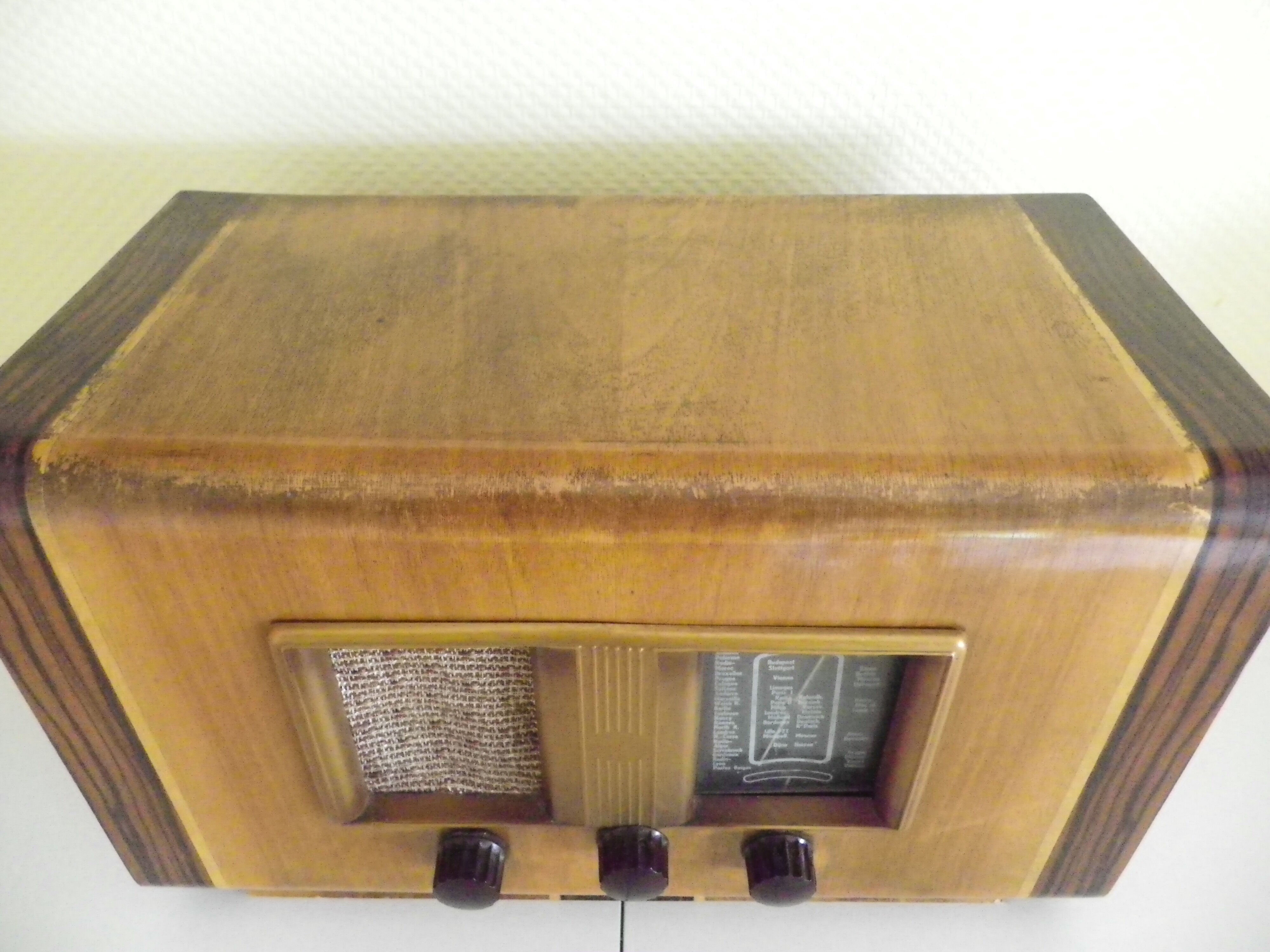 Vintage decoration radio station - Wood, Bakelite - Electroradio Institute, Paris - 50s