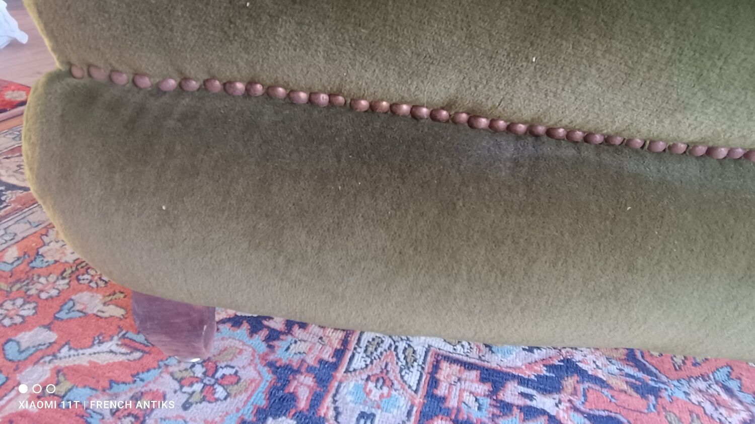 Fauteuil velours des années 60/70 en parfait état