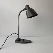 Ancienne lampe de bureau Bauhaus « Bur » modèle 2700