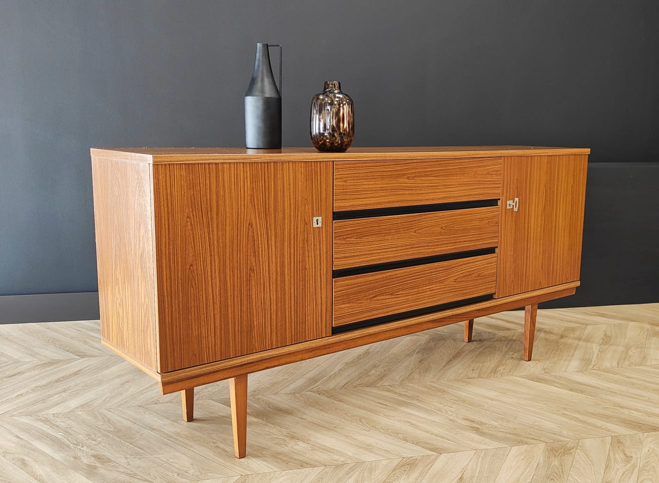 Sideboard 70