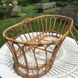 Rattan bassinet