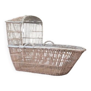 Grand berceau en rotin