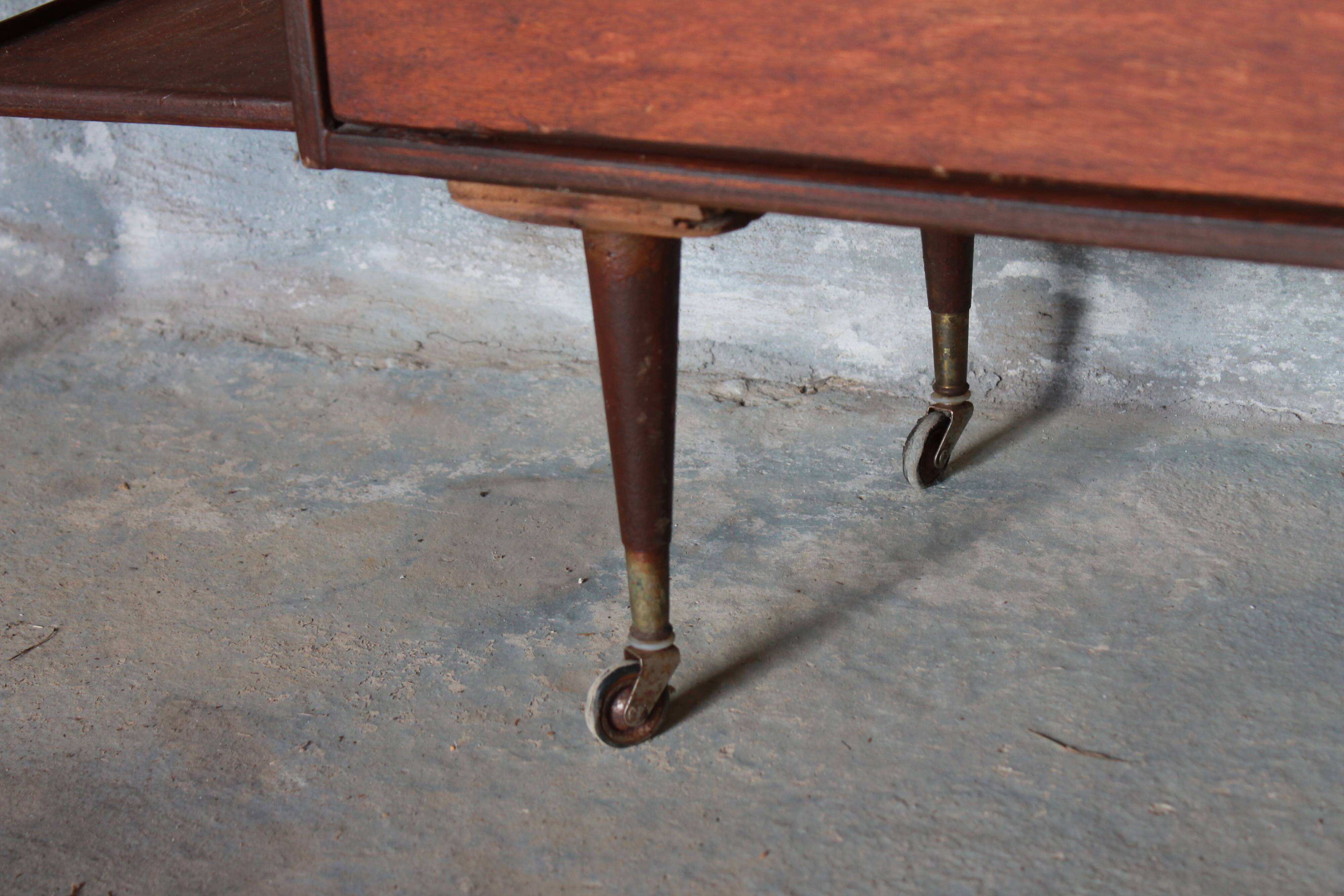 Meuble d'appoint bois vintage