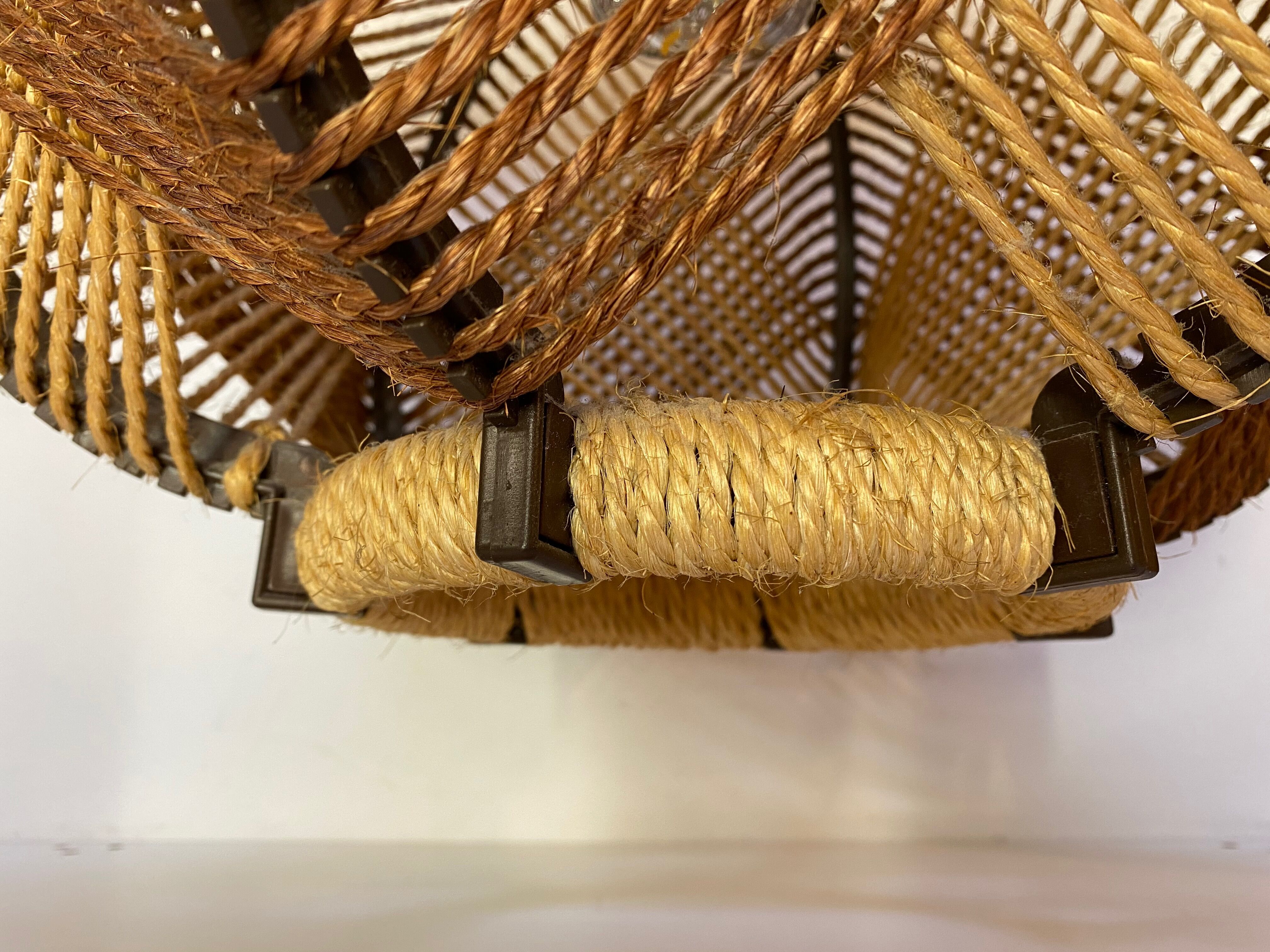 Scandinavian hanging lamp in plastic and stretched wire, 1950