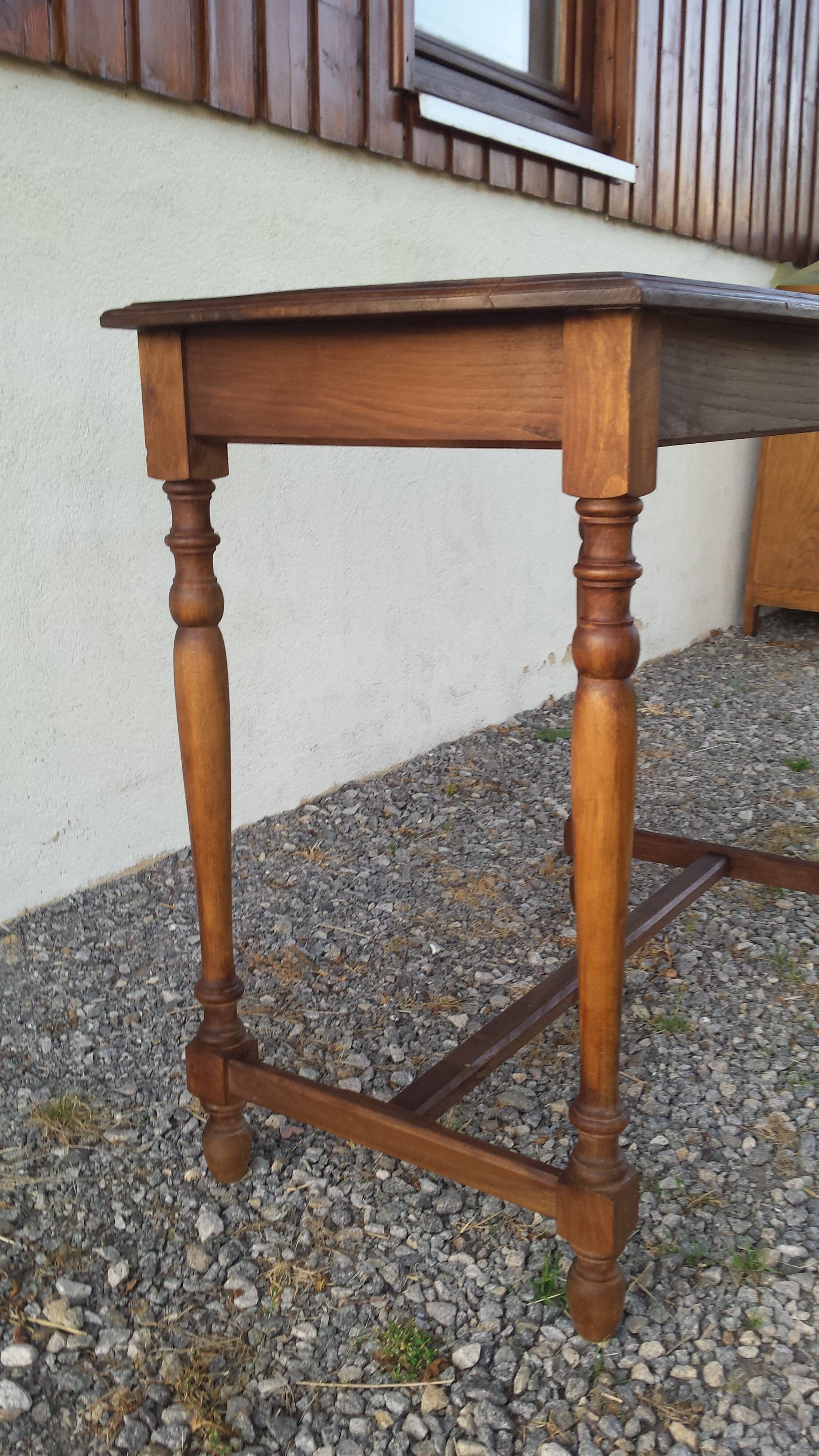 Console, table étroite