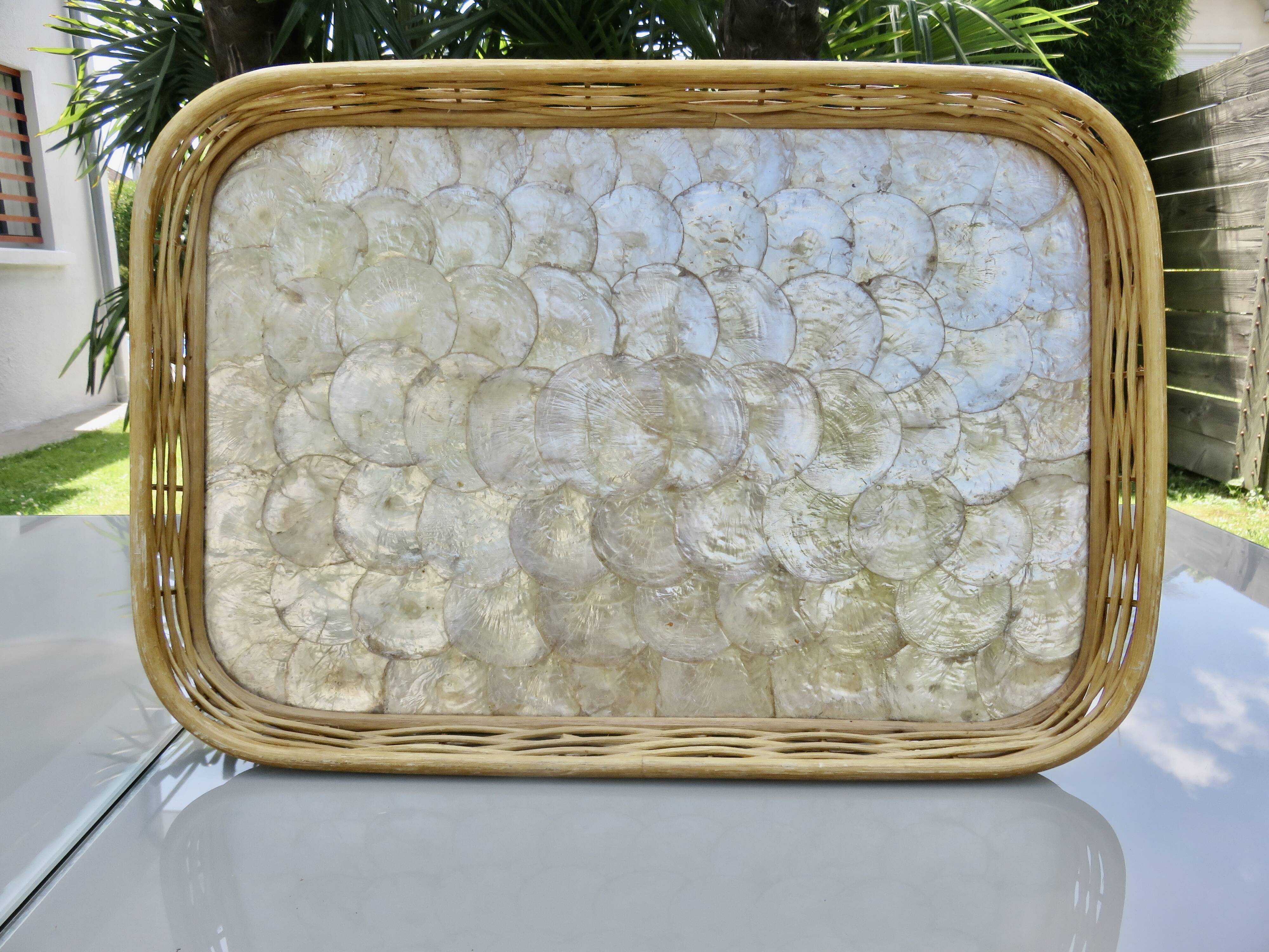 Old tray in woven rattan and mother-of-pearl, 1980s, vintage