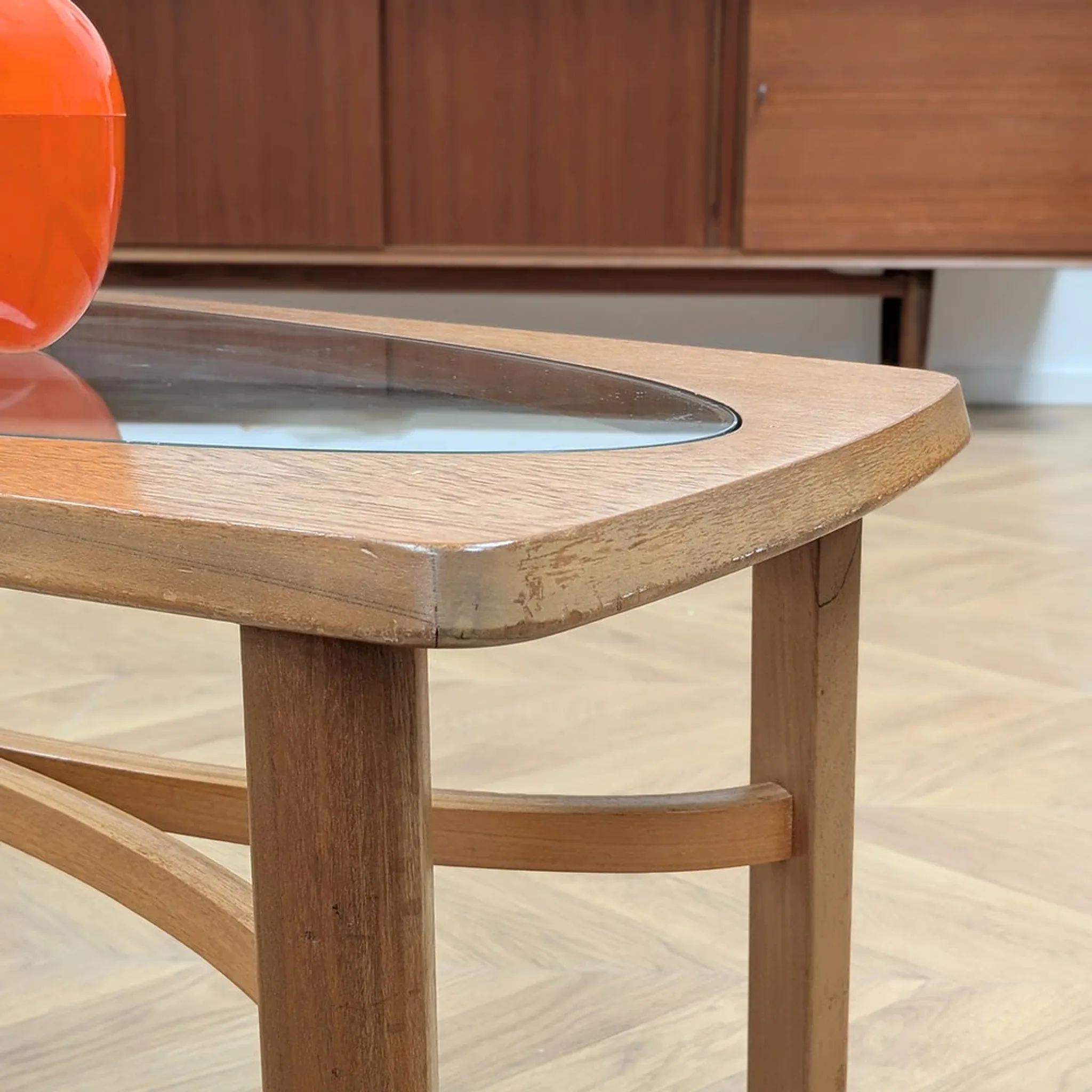Vintage Nathan coffee table in teak and glass, 1960s.