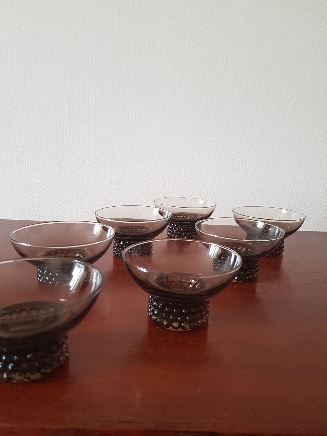 Set of 7 black vintage glasses