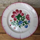 Ensemble de 2 anciennes assiettes décor bouquet de fleurs