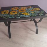 Ceramic coffee table from Quimper signed by Youen.