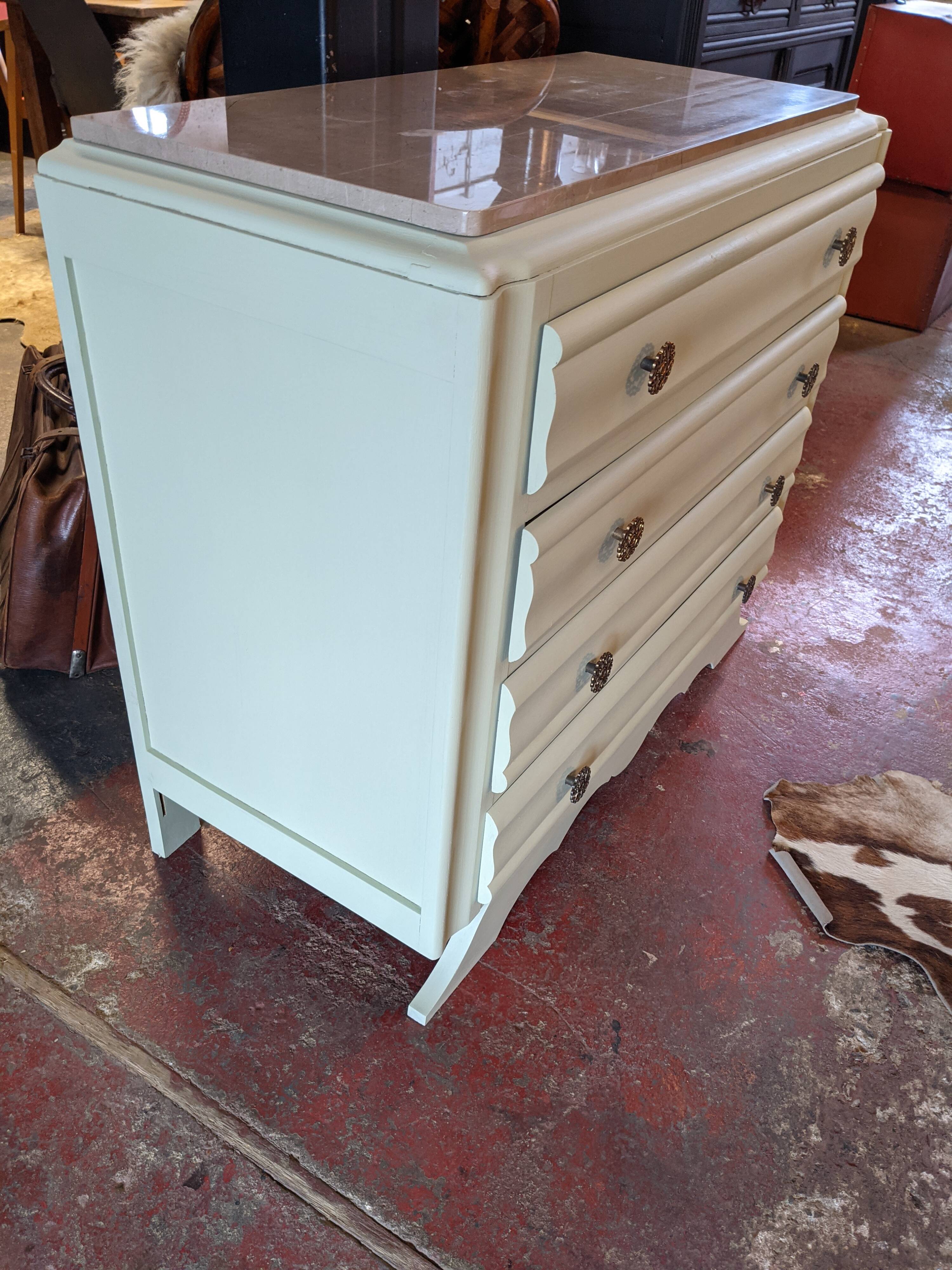 Antique chest of drawers