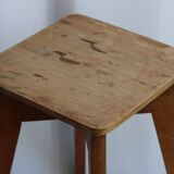 Tabouret en bois