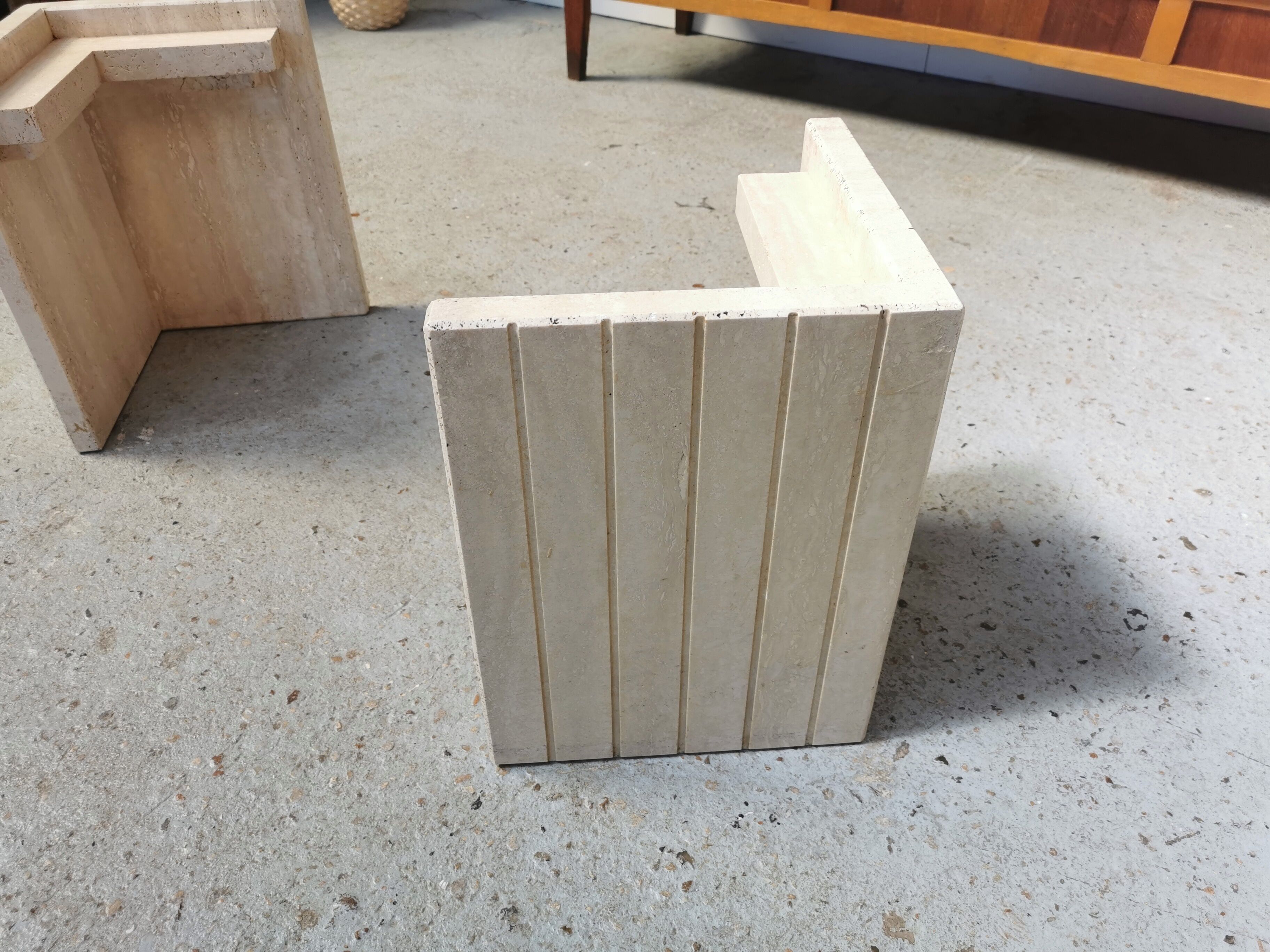 Coffee table in travertine Roche Bobois