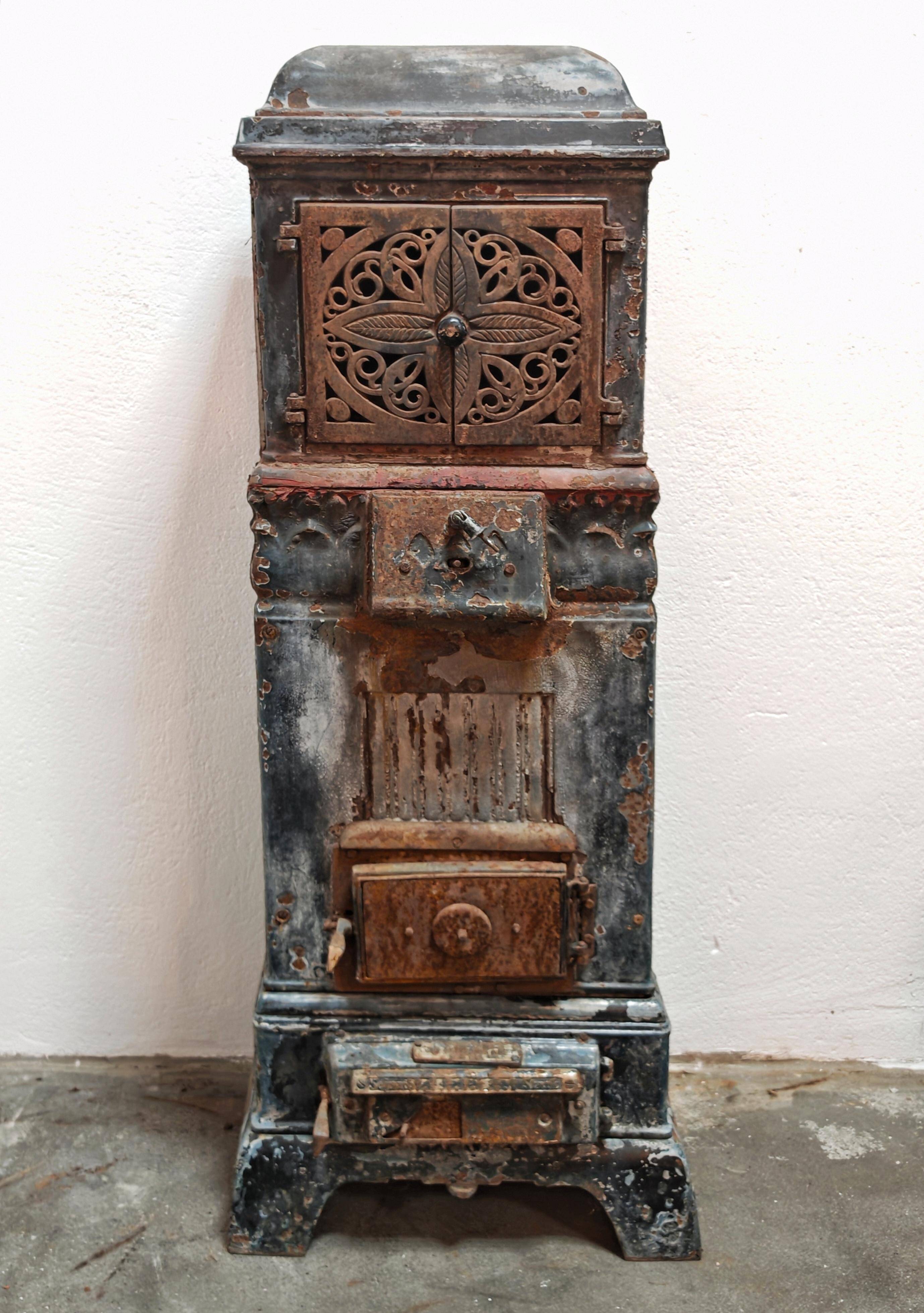 Art Nouveau cast iron stove, 19th century
